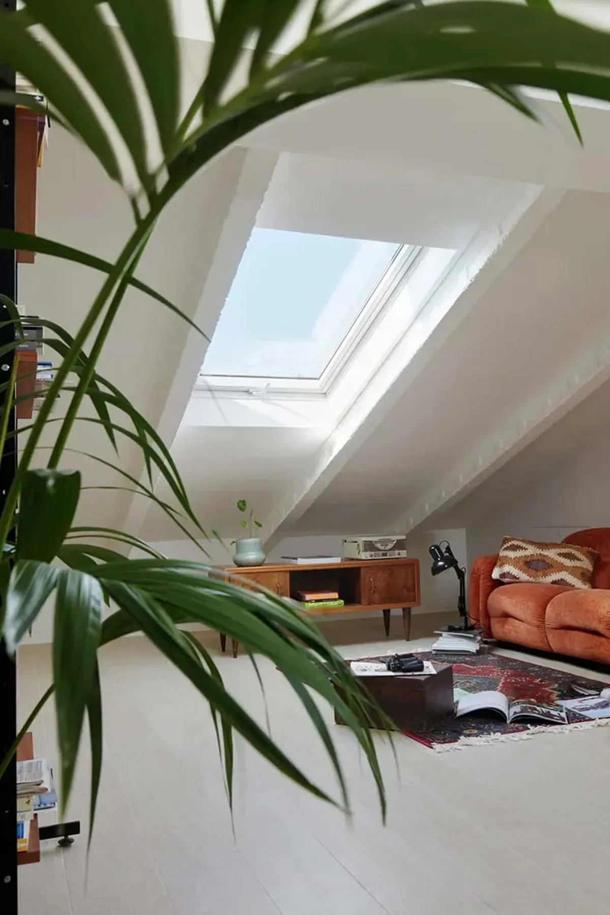 VELUX roof windows in the Modena attic.